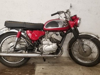 AVENGER 350 KAWASAKI ROUGE